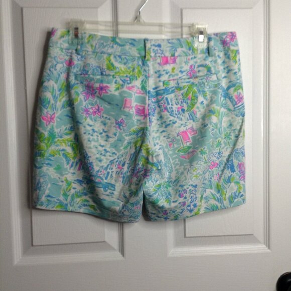 Lilly Pulitzer "6" Shorts, beachy, care-free, Trending, Floral pattern, Iconic - Picture 1 of 5